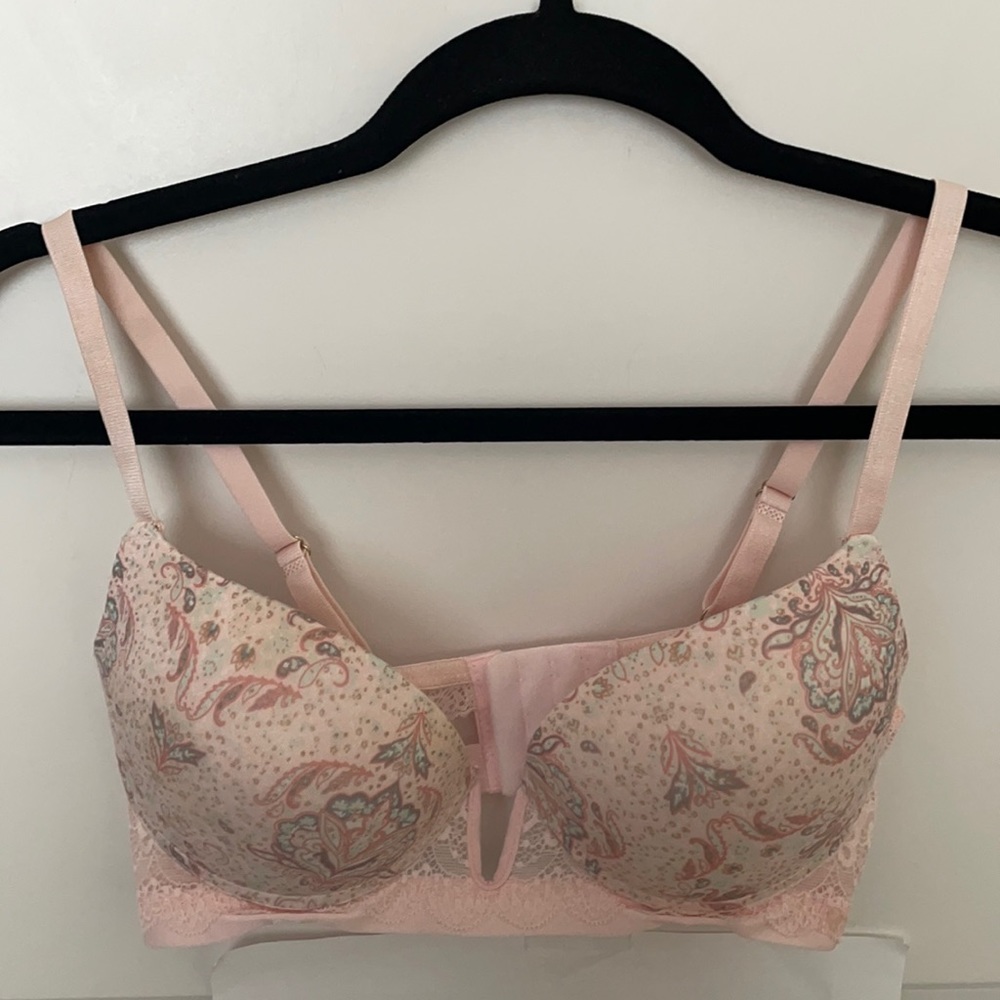 Jessica Simpson Light Pink Paisley Underwire Bra